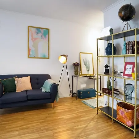 Apartamento Studio75 Telheiras *