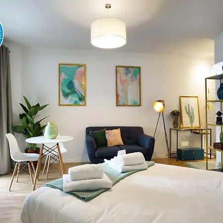 Studio75 Telheiras Apartment Lisbon
